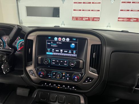 Used 2017 GMC Sierra 1500 Denali w/ Denali Ultimate Package image 16