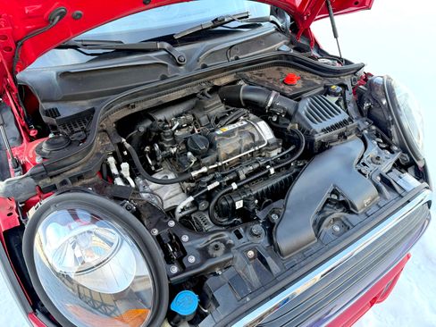 Used 2017 MINI Cooper 2-Door Hardtop image 5