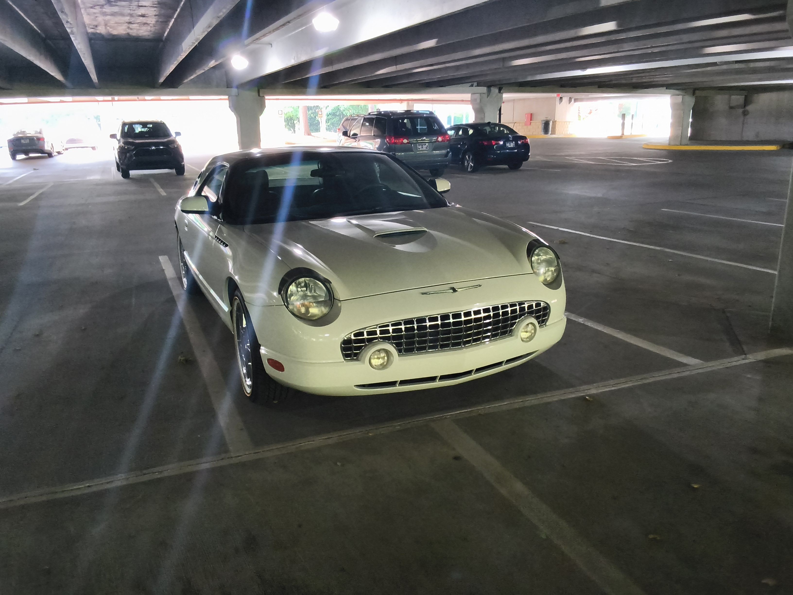 Used 2002 Ford Thunderbird RWD image 10