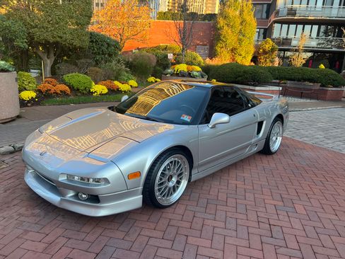 Used 1993 Acura NSX RWD image 11
