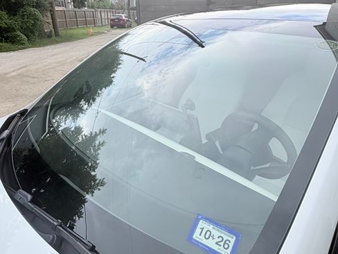 Used 2021 Tesla Model Y Performance AWD/4WD image 22
