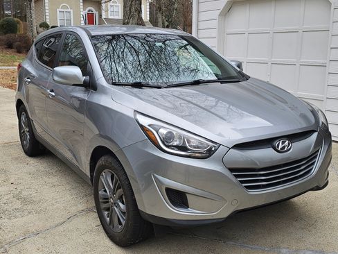 Used 2015 Hyundai Tucson GLS w/ Option Group 02 FWD image 5