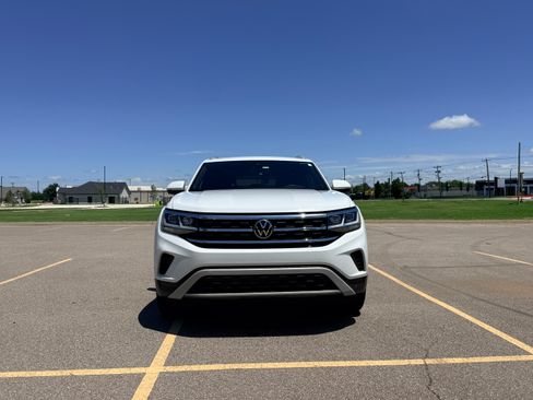 Used 2022 Volkswagen Atlas Cross Sport SEL AWD/4WD image 8