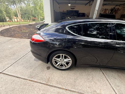 Used 2012 Porsche Panamera S RWD image 5