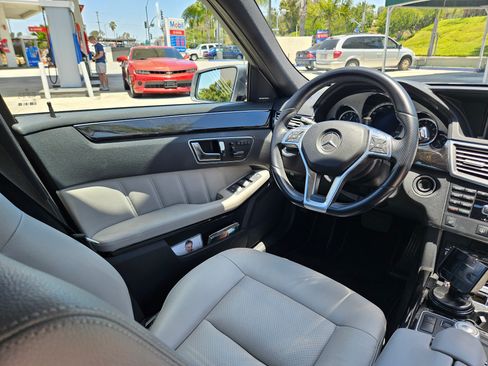 Used 2012 Mercedes-Benz E 350 Sedan image 10