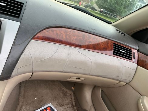 Used 2006 Toyota Solara SLE FWD image 12