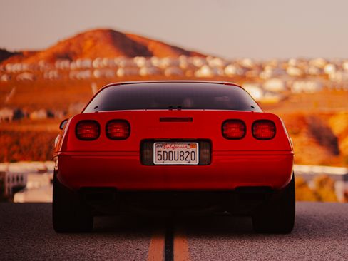 Used 1996 Chevrolet Corvette Coupe image 5