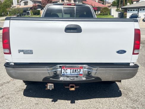Used 2004 Ford F150 XL RWD image 5