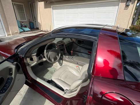 Used 2003 Chevrolet Corvette Coupe w/ Preferred Equipment Group image 14