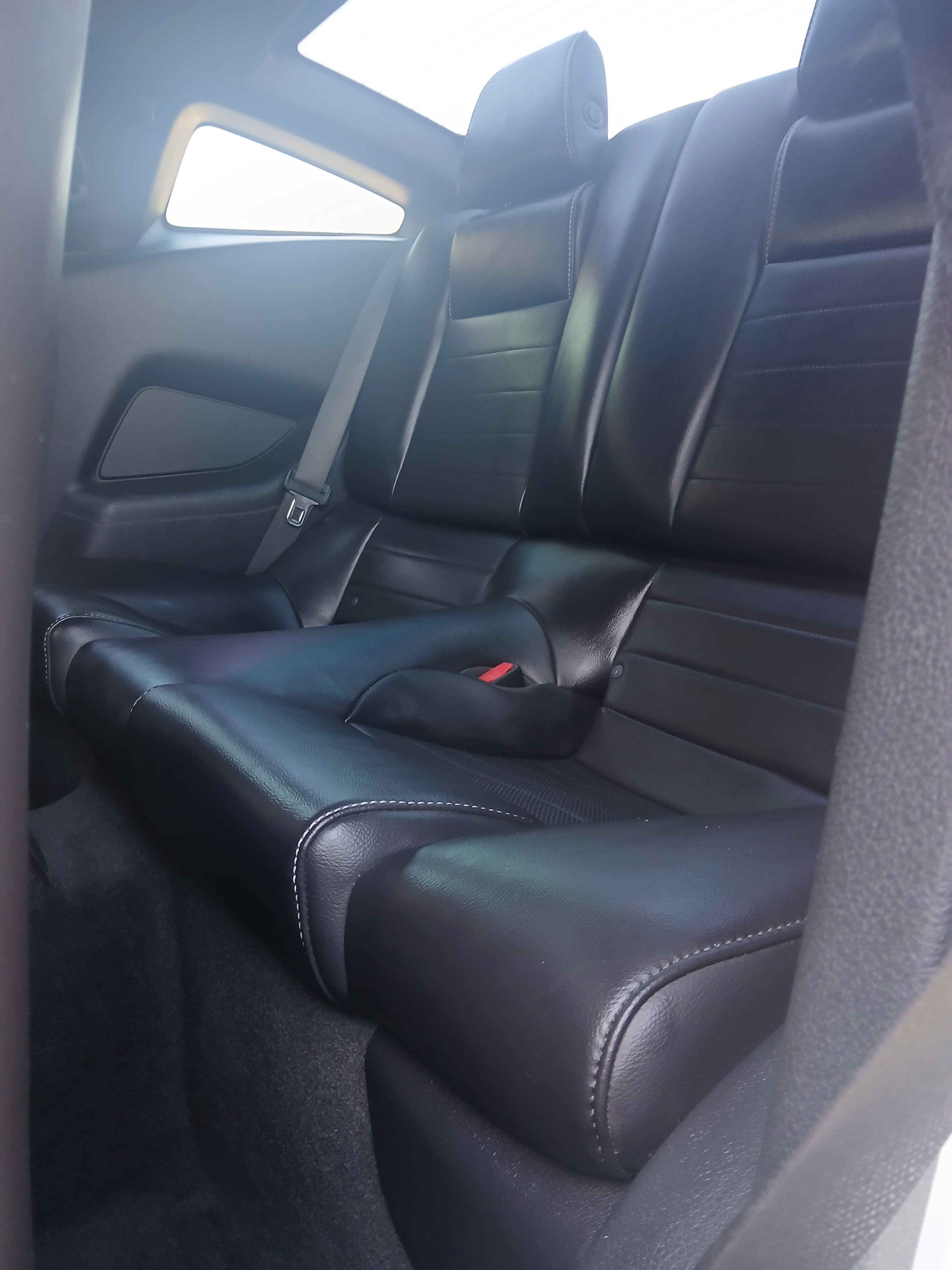 Used 2013 Ford Mustang Premium RWD image 12