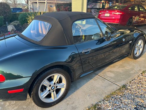 Used 2002 BMW Z3 2.5i image 8