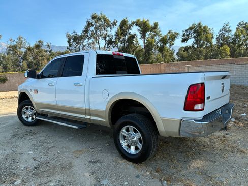 Used 2011 RAM 2500 Laramie AWD/4WD image 4