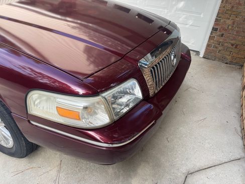 Used 2011 Mercury Grand Marquis LS RWD image 10