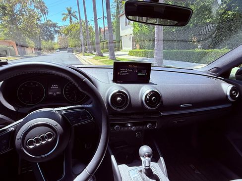 Used 2019 Audi A3 2.0T Titanium w/ Convenience Package FWD image 5