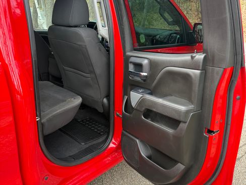 Used 2019 Chevrolet Silverado 1500 LT w/ All Star Edition AWD/4WD image 21