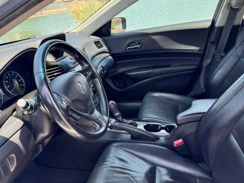 Used 2014 Acura ILX w/ Technology Package FWD image 11
