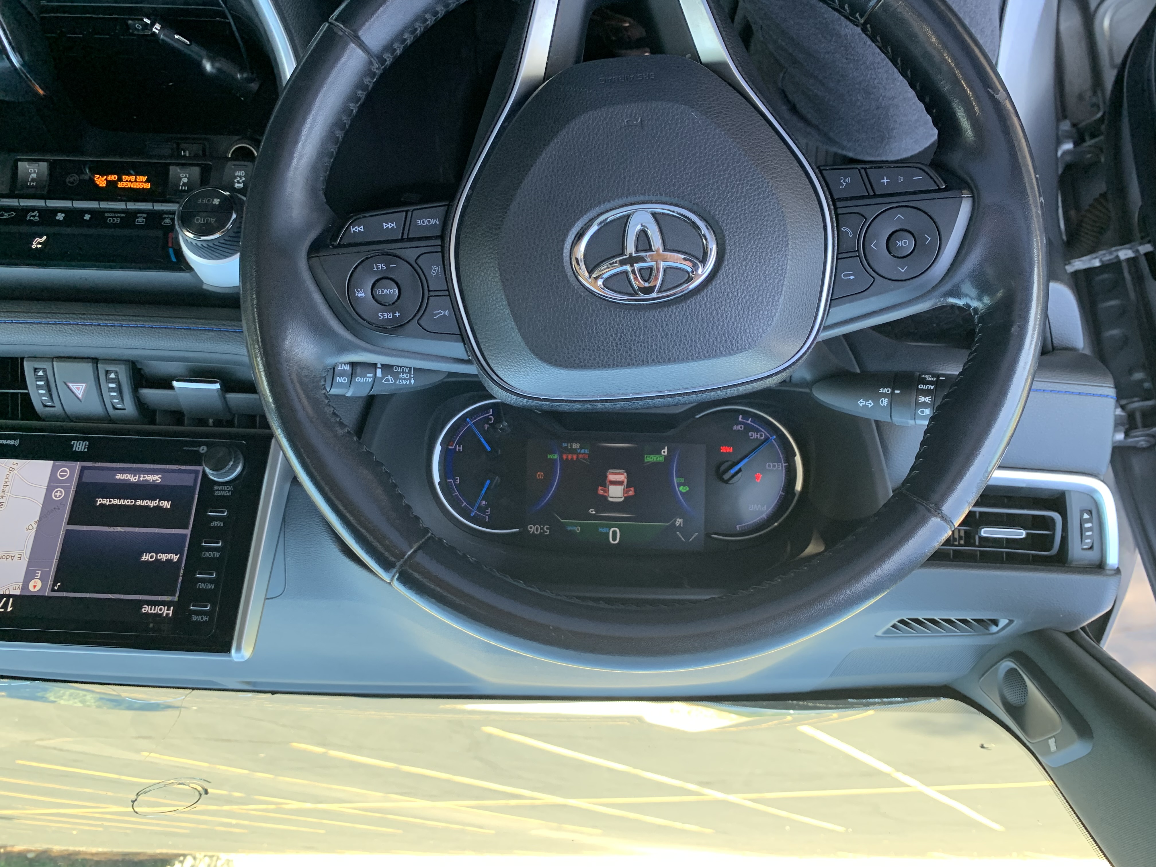 Used 2019 Toyota RAV4 XSE AWD/4WD image 14