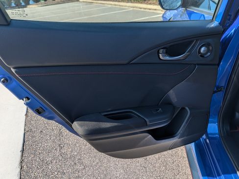 Used 2019 Honda Civic Type R image 21