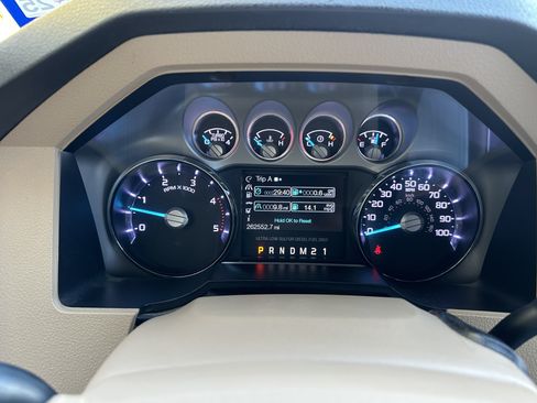 Used 2015 Ford F350 King Ranch image 11