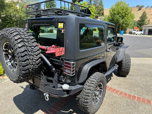 Used 2013 Jeep Wrangler Sport image 4