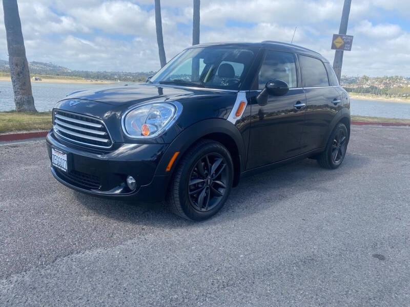 Used 2014 MINI Cooper Countryman FWD image 2
