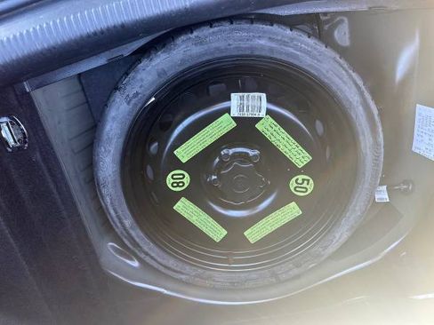 Used 2012 Audi A5 2.0T Premium Plus image 10