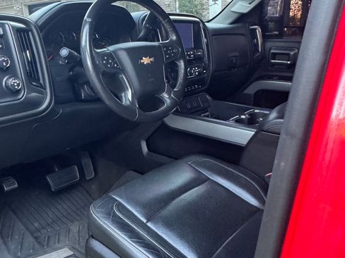 Used 2017 Chevrolet Silverado 2500 LTZ image 8