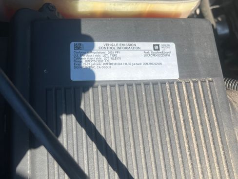 Used 2018 Chevrolet Silverado 1500 Custom w/ Custom Value Package image 17