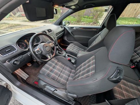 Used 2012 Volkswagen GTI 2.0T 2-Door image 30