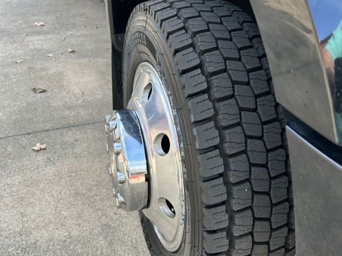 Used 2018 Ford F450 Platinum w/ Platinum Ultimate Package image 14