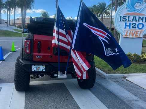 Used 2024 Ford Bronco Badlands image 14