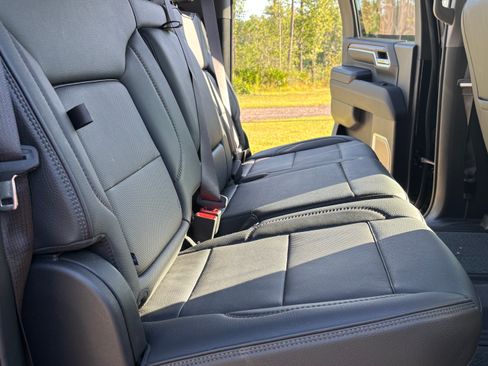 Used 2024 GMC Sierra 2500 Denali w/ Denali Reserve Package image 20