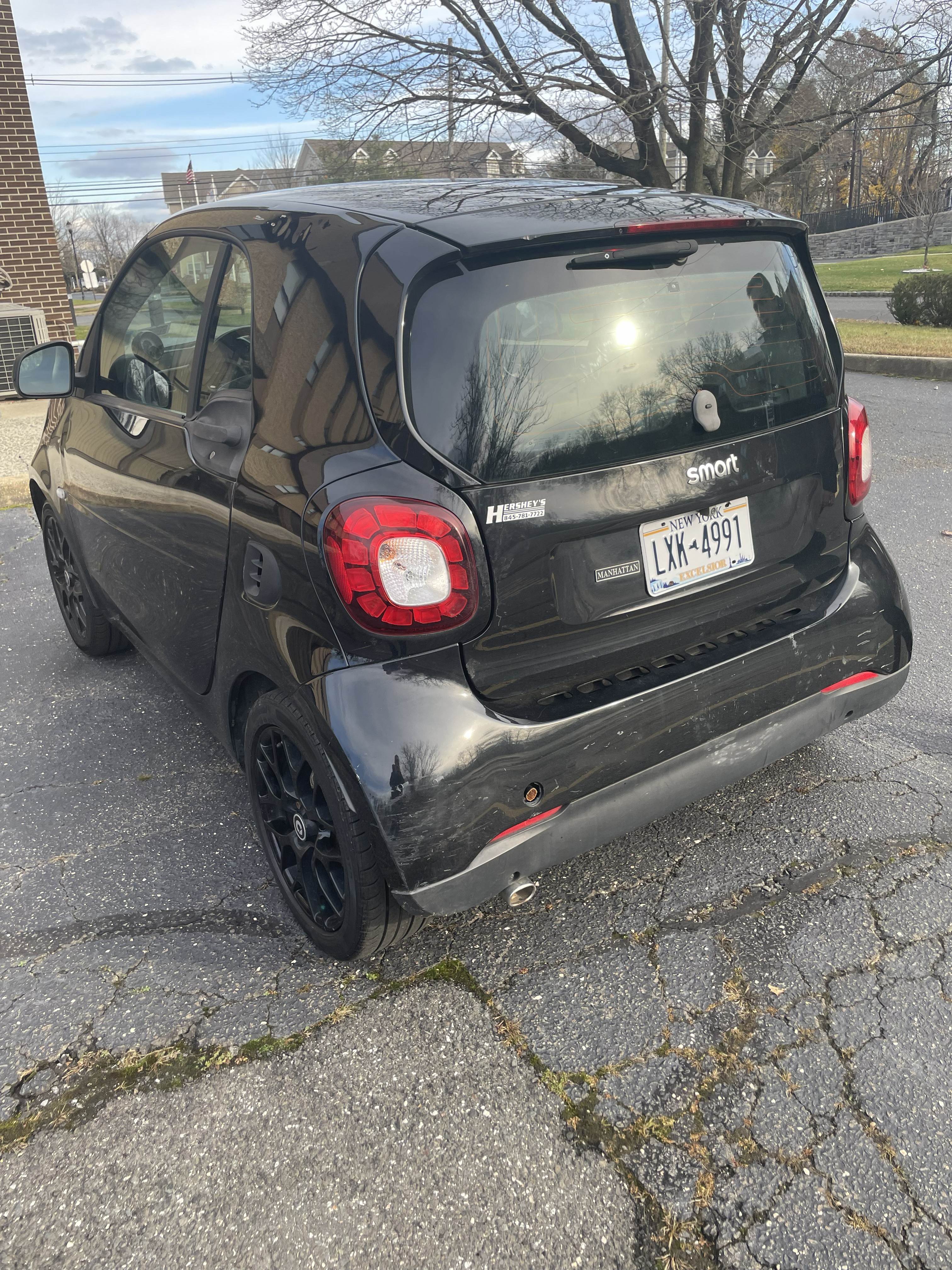 Used 2017 smart fortwo Prime RWD image 11
