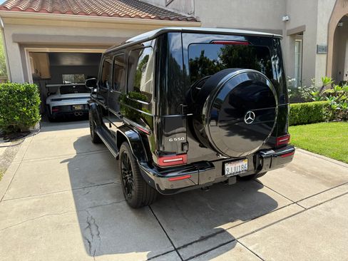 Used 2023 Mercedes-Benz G 550 image 10