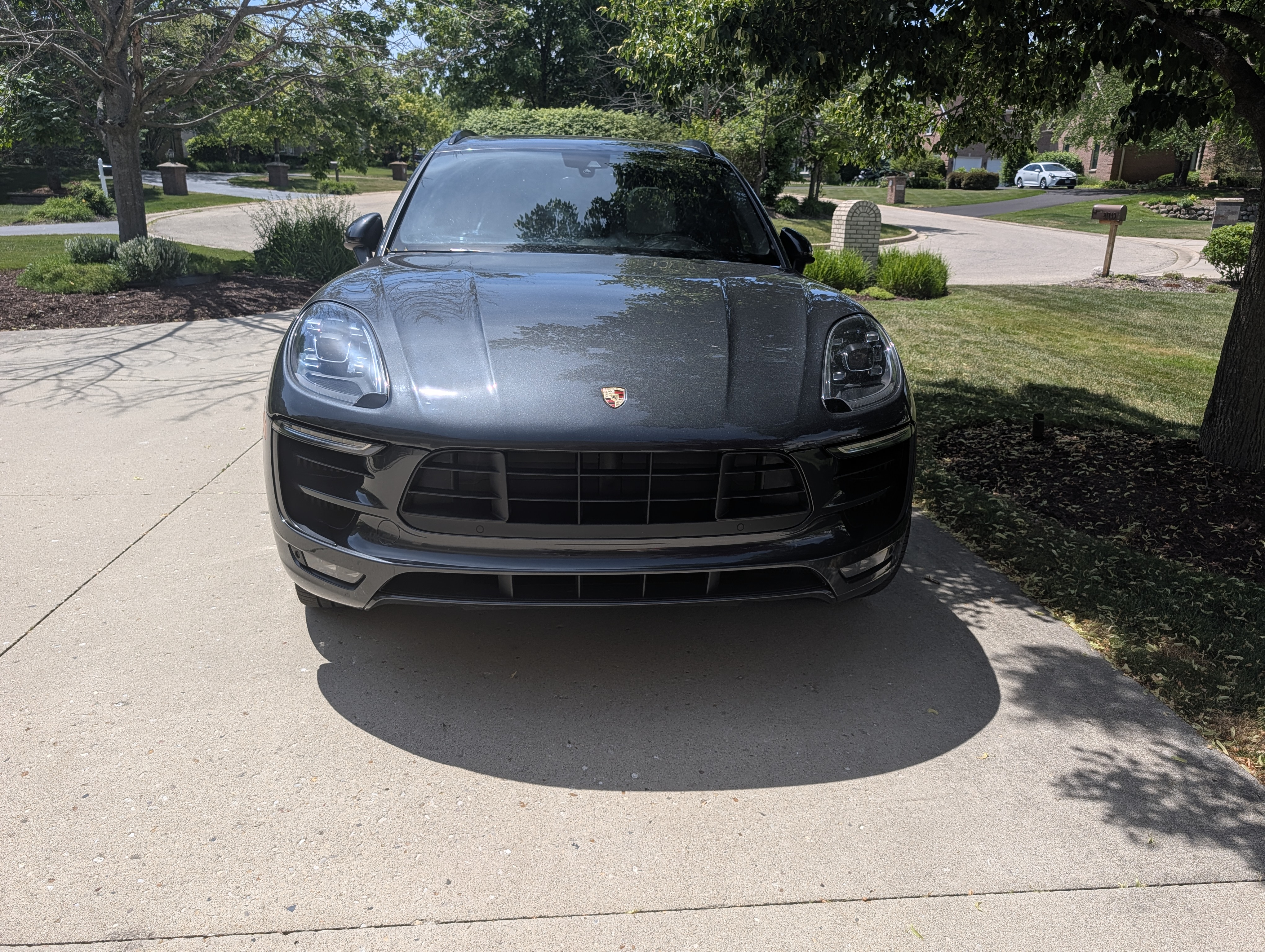 Used 2018 Porsche Macan GTS AWD/4WD image 4