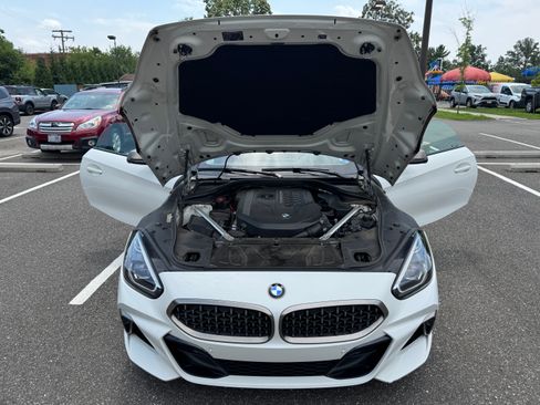 Used 2020 BMW Z4 M40i w/ Premium Package RWD image 13