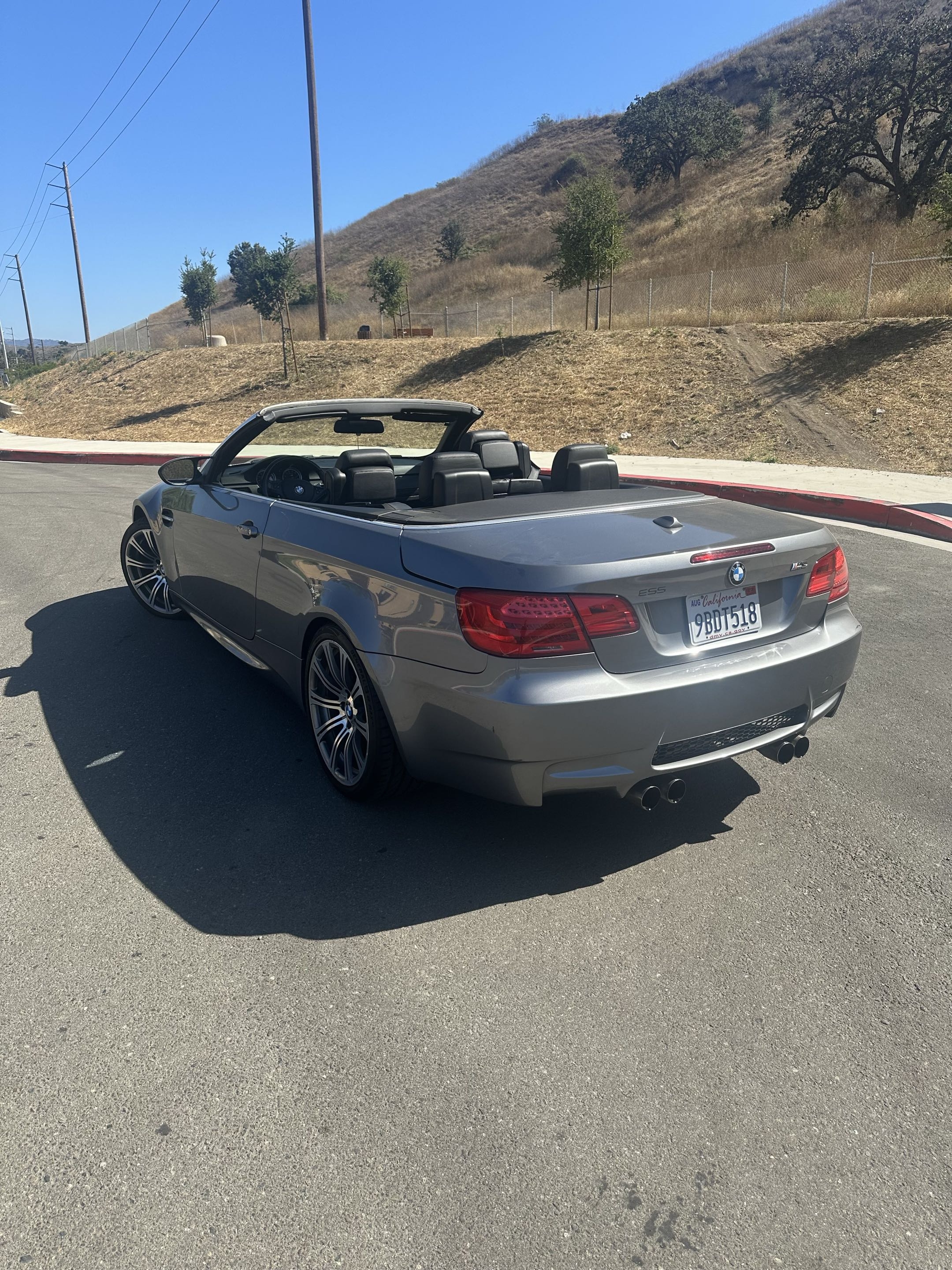 Used 2013 BMW M3 Convertible RWD image 8