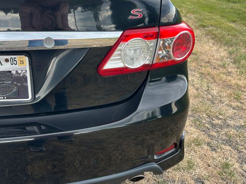 Used 2012 Toyota Corolla S FWD image 8