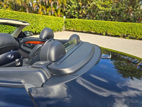 Used 2002 Lexus SC 430 Convertible image 30