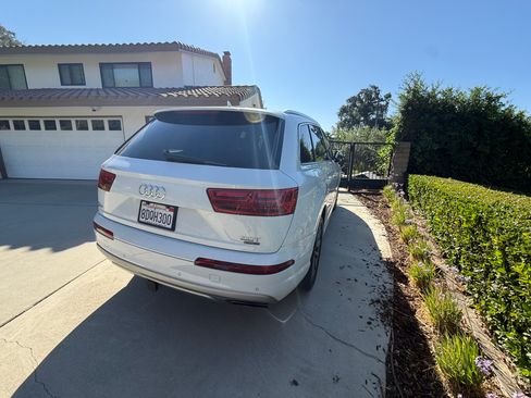 Used 2018 Audi Q7 3.0T Premium Plus AWD/4WD image 5