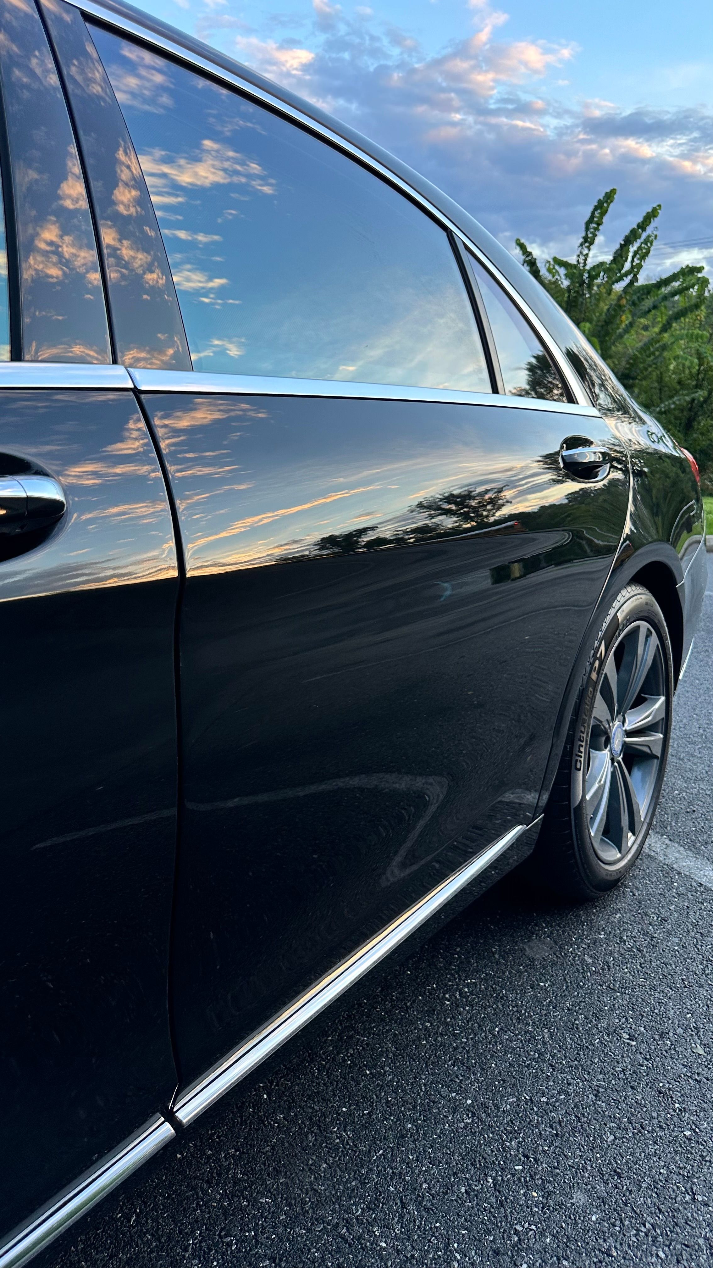 Used 2015 Mercedes-Benz S 550 4MATIC Sedan image 26
