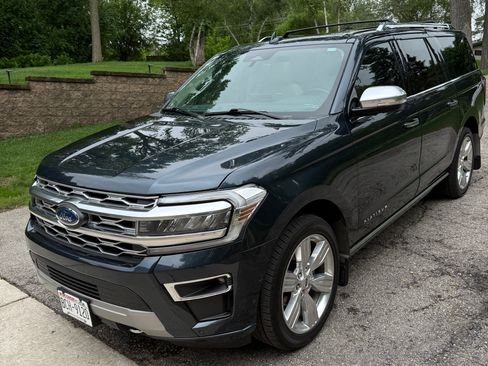 Used 2022 Ford Expedition Max Platinum AWD/4WD image 10