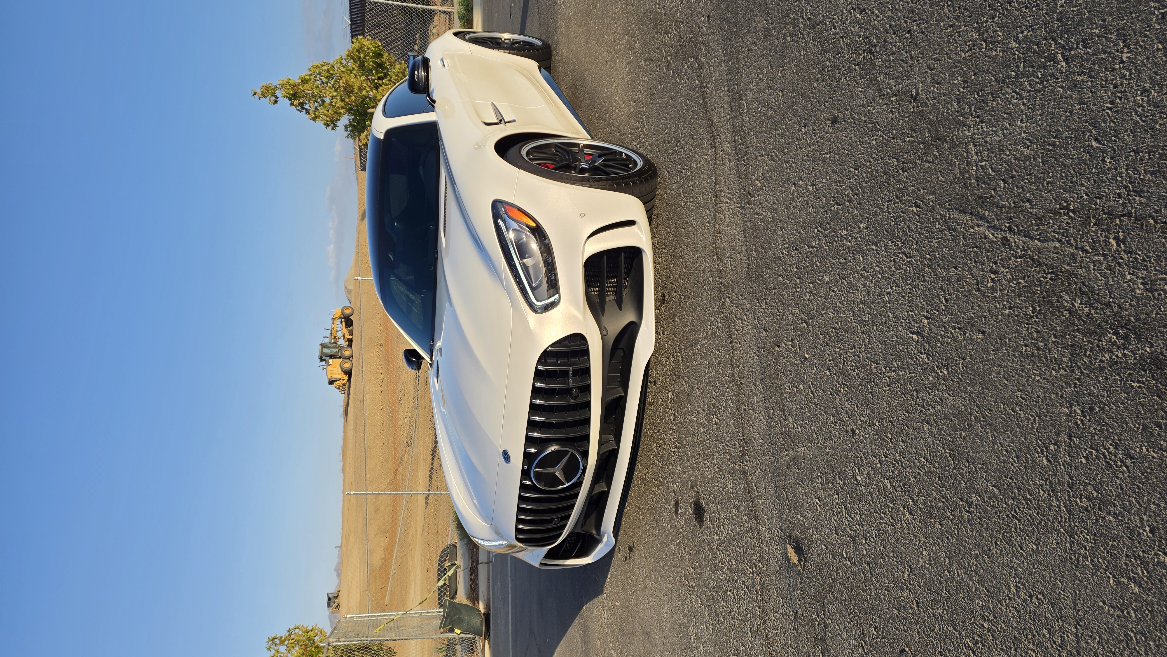 Used 2018 Mercedes-Benz AMG GT R image 1