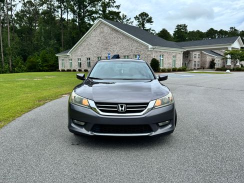Used 2015 Honda Accord Sport image 2