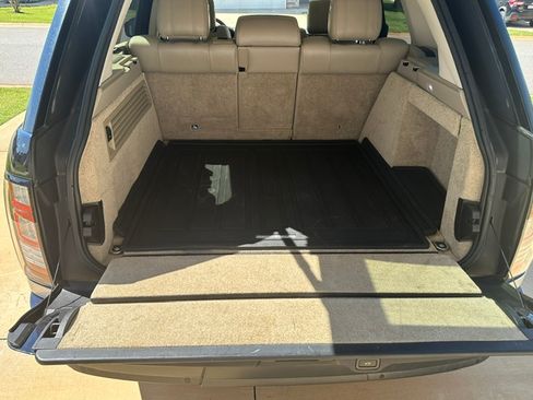 Used 2017 Land Rover Range Rover Supercharged AWD/4WD image 22