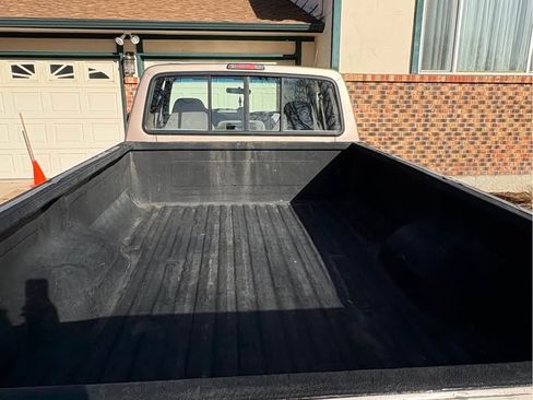 Used 1997 Ford F250 2WD SuperCab Heavy Duty image 6