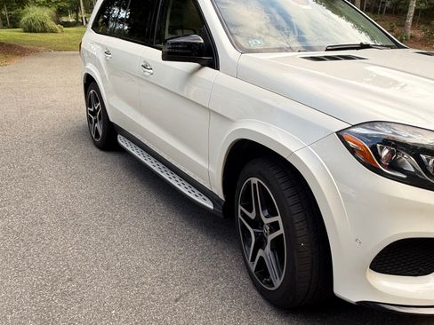 Used 2017 Mercedes-Benz GLS 550 4MATIC image 6