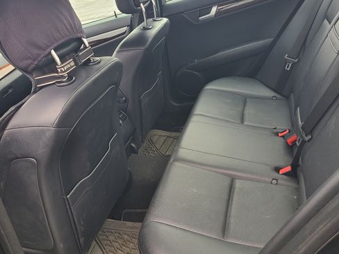 Used 2012 Mercedes-Benz C 300 4MATIC Sedan image 11