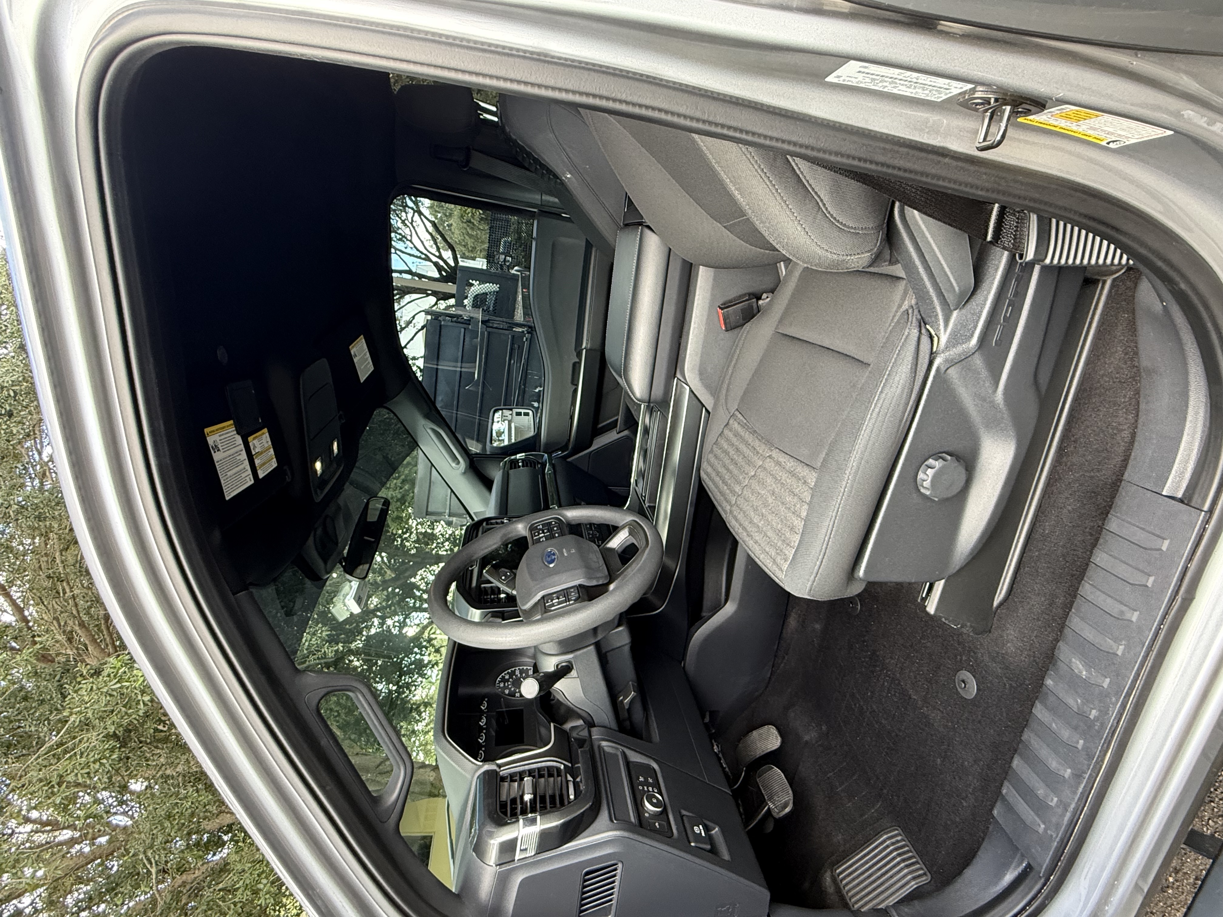 Used 2021 Ford F150 XL w/ STX Appearance Package RWD image 9