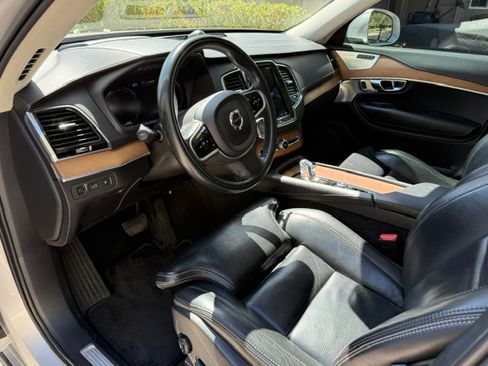 Used 2018 Volvo XC90 T8 Inscription w/ Luxury Package AWD/4WD image 10
